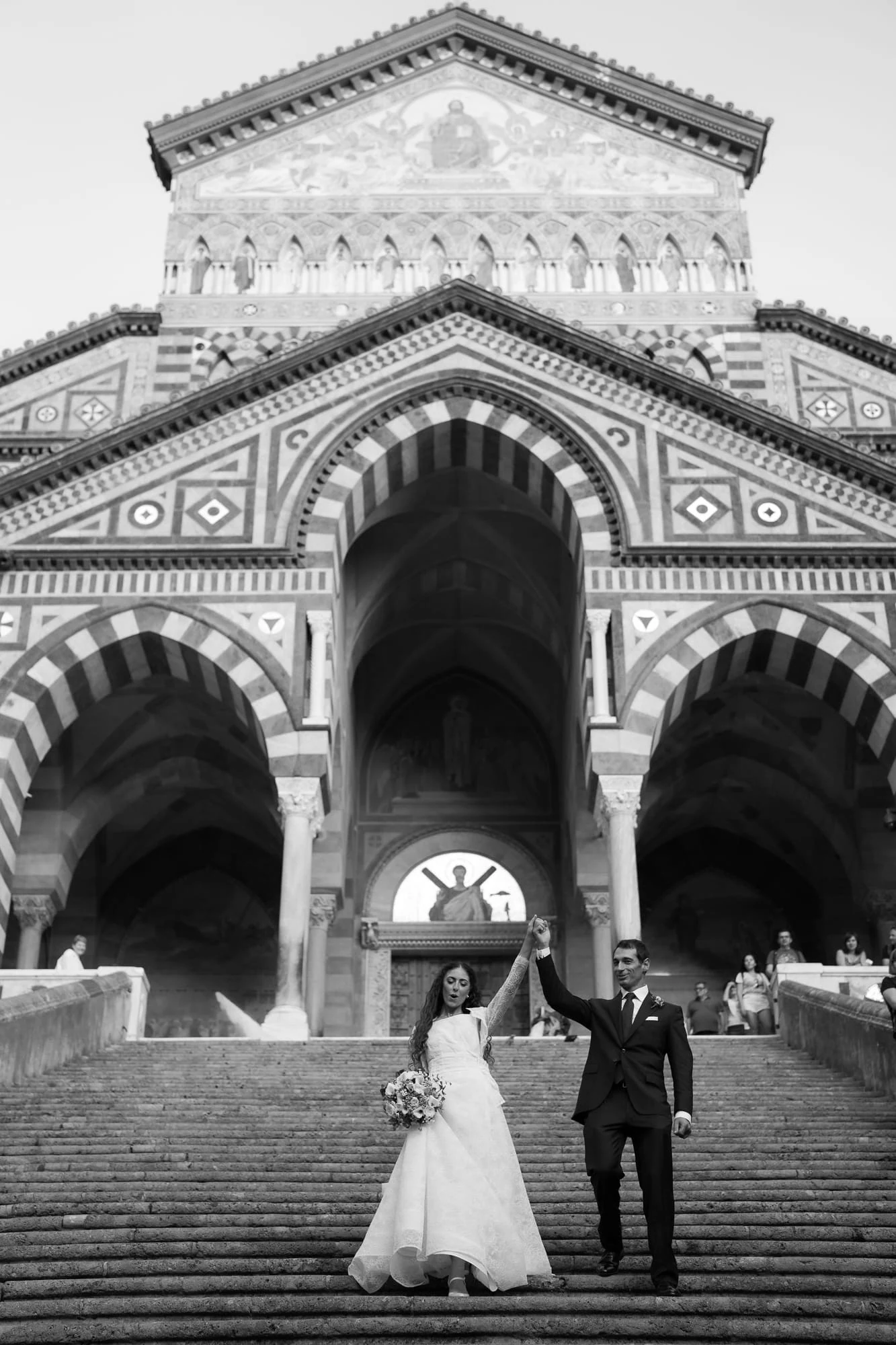 Fotografo di matrimonio ad Amalfi: la cattedrale, il chiostro e il mare